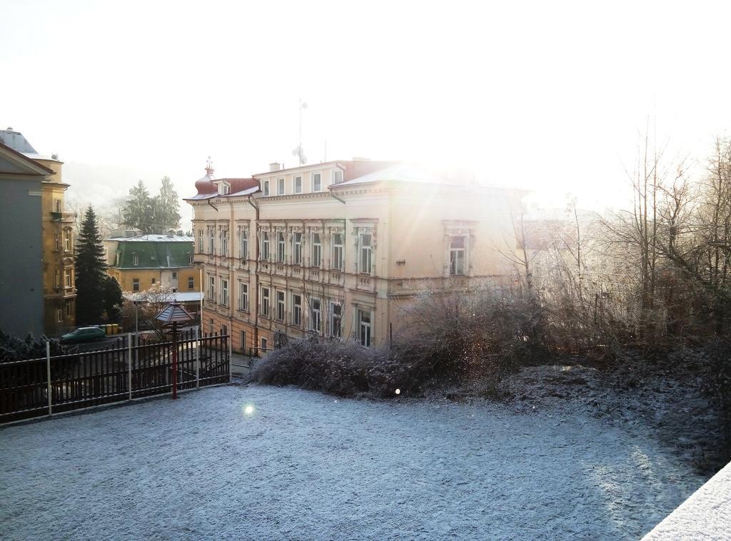 Schloss Ambras Mariánské Lázně Exterior foto